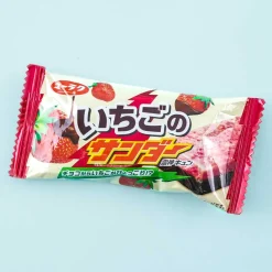 Black Thunder Chocolate Bar - Strawberry