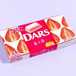 Dars White Chocolate - Fragrant Strawberries