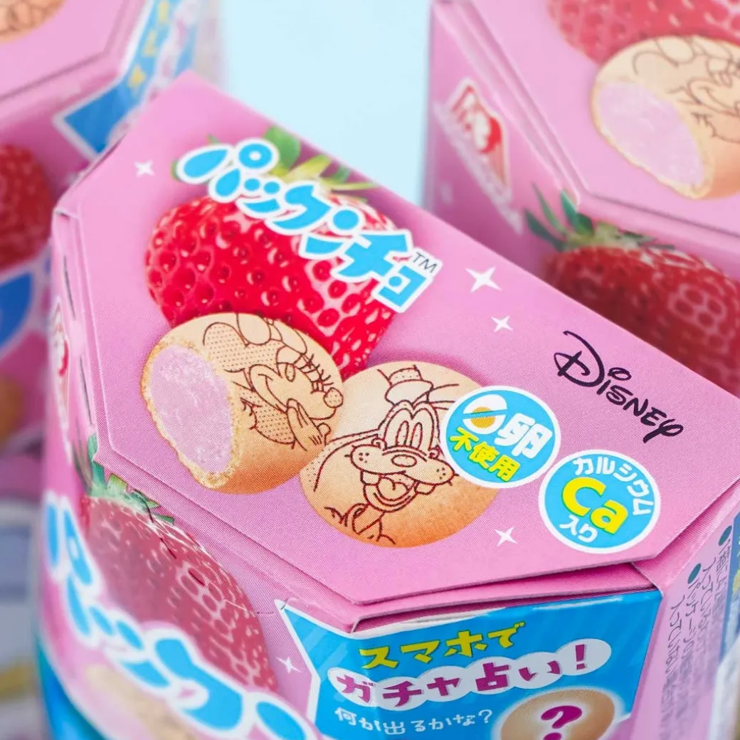 Disney Characters Pakkuncho Strawberry Choco-Filled Snacks