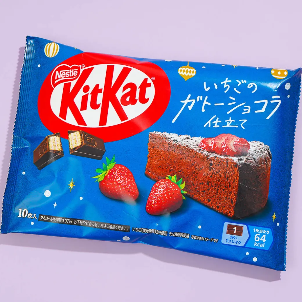 Kit Kat Chocolates - Strawberry Chocolate Cake