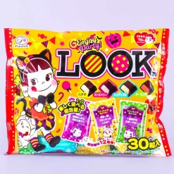 Look Peko-Chan Halloween Chocolate Snack Pack - 30 pcs
