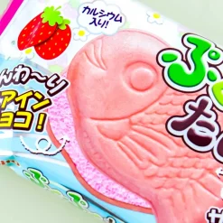 Meito Puku Puku Tai Fish Shaped Wafer - Strawberry