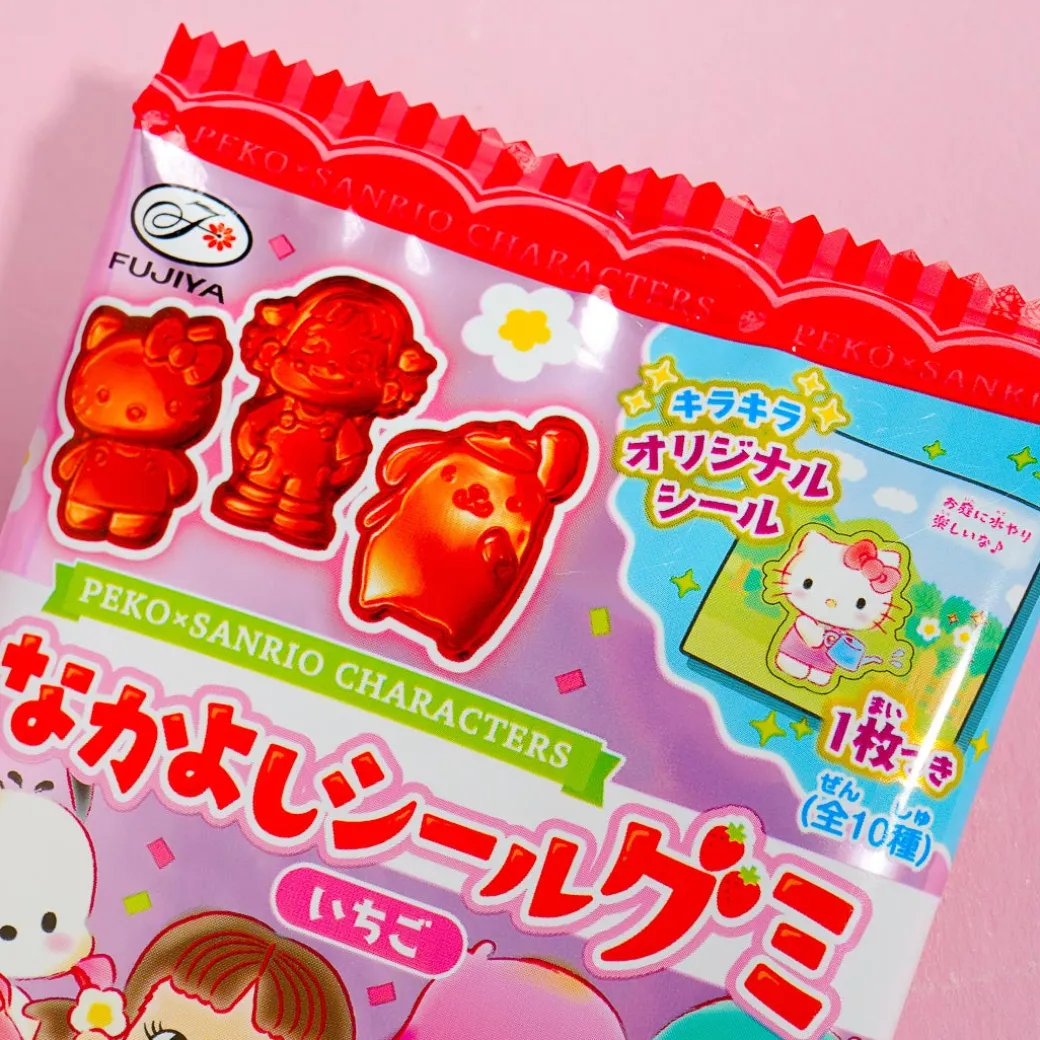 Peko-Chan x Sanrio Characters Strawberry Gummy