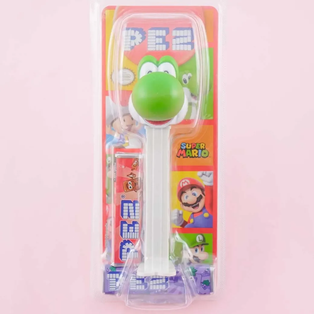 PEZ Candy - Super Mario / Yoshi