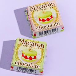 Tirol Pistachio Macaron Chocolate