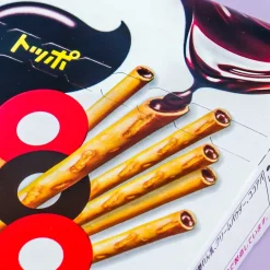 Toppo Biscuit Sticks - Milk Chocolate