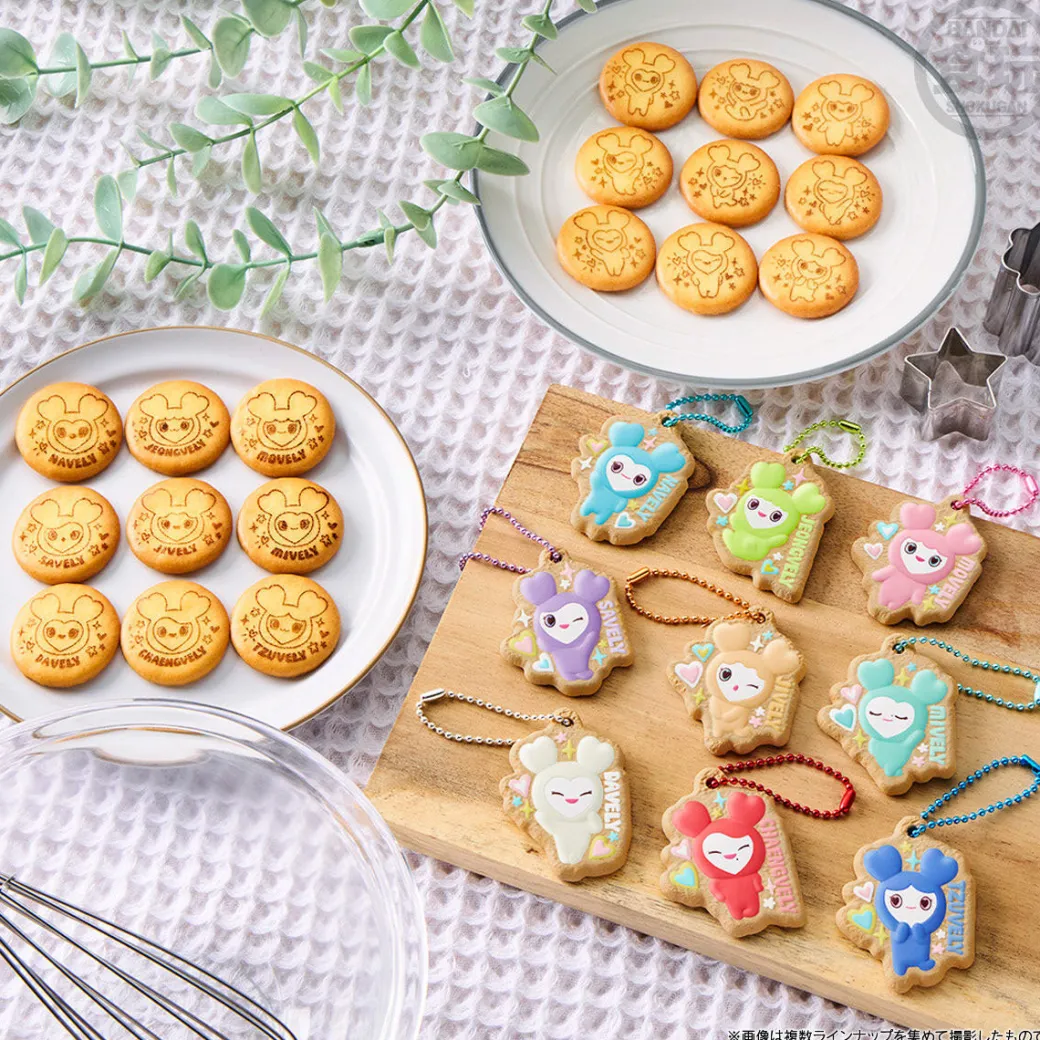 Twice Lovelys Biscuits With Charm