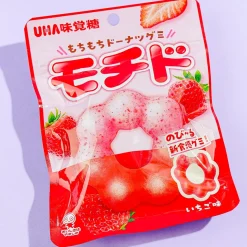 UHA Mikakuta Mochido Candy - Strawberry