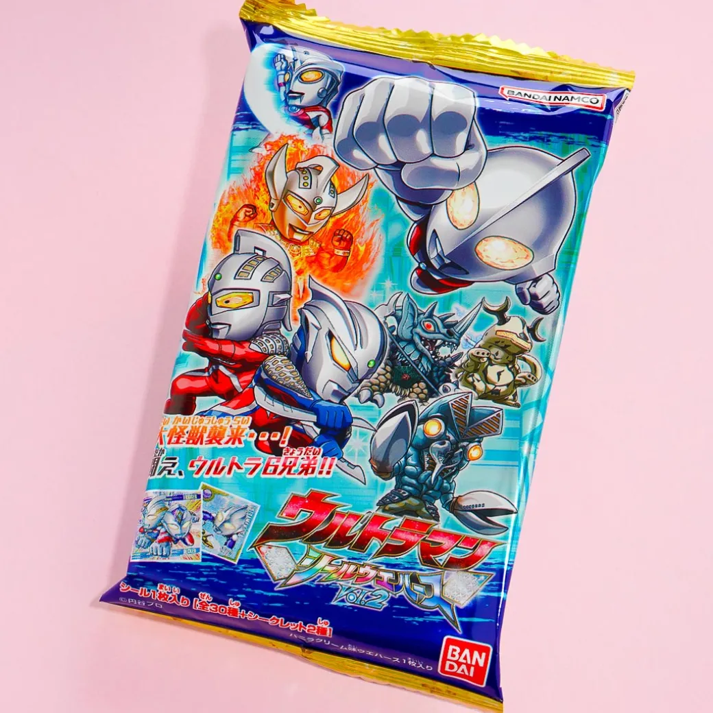 Ultraman Ultra Heroes Vol. 2 Wafer With Sticker